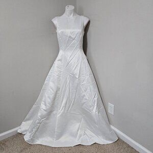 8 (also ~6) Y2K Vintage Scott McClintock Millennium 2000 White Satin Gown